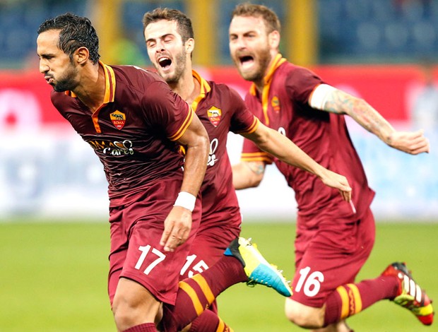 Benatia comemora gol do Roma contra o Sampdoria (Foto: Agência Reuters)
