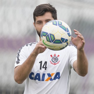 Felipe se inspira em parceiro de Corinthians e sonha com Seleção