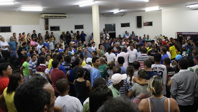 Velório de Leonardo em Picos, terra natal  (Foto: Wenner Tito )
