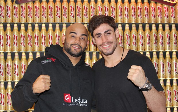 Warlley Alves e Antônio Carlos Cara de Sapato UFC MMA (Foto: Adriano Albuquerque)