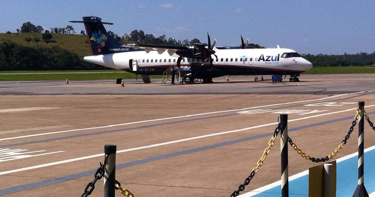 G1 - Em Ipatinga, avião realiza pouso de emergência após ... - Globo.com