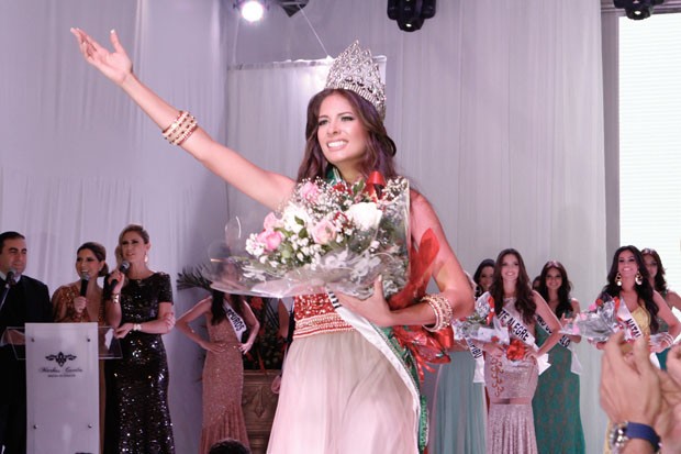 Cristina Alves foi eleita Miss RN 2013 (Foto: Kássia Fernandes e Anderson Grant)