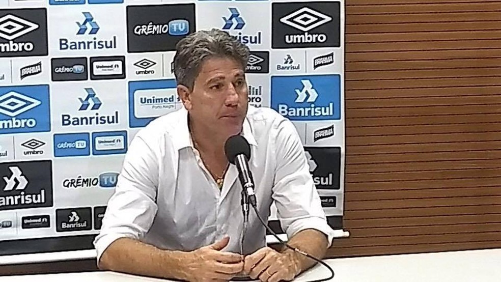 Renato Gaúcho na entrevista coletiva no Maracanã (Foto: Felipe Siqueira / GloboEsporte.com)