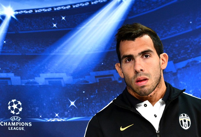 Tevez Coletiva Juventus (Foto: Agência AFP)