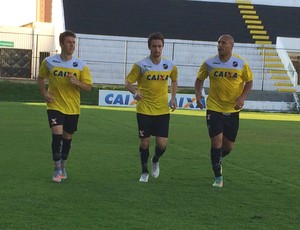 Ronaldo Mendes, Rafael Miranda e Edno - ABC (Foto: Carlos Arthur da Cruz/Globoesporte.com)