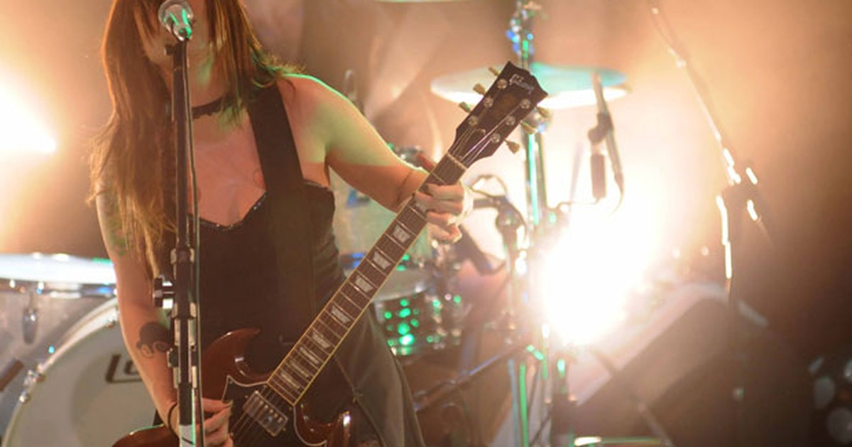 G1 Pitty lança em maio 'A trupe delirante no circo voador', seu novo DVD notícias em Pop & Arte G1 Pitty lança em maio 'A trupe delirante no circo voador', seu novo DVD notícias em Pop & Arte