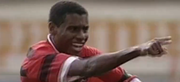 Na Memória: Vitória vence Palmeiras com Baiano como protagonista em 99
