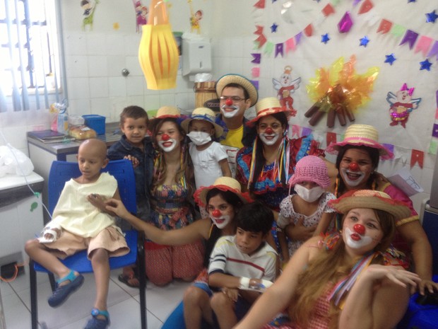 Anjos da Enfermagem realizaram festa junina para crianças com câncer (Foto: Suzi Rocha/G1)