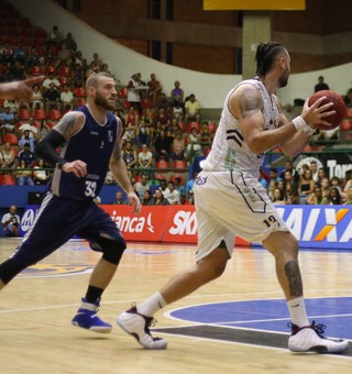 Mogi das Cruzes x Minas NBB basquete (Foto: Antonio Penedo/Mogi-Helbor)