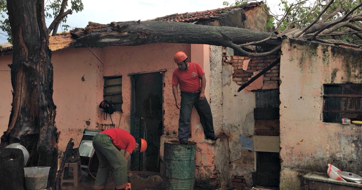 Corumbá, MS, tem chuva com ventos de pelo menos 78 km/h, diz ... - Globo.com
