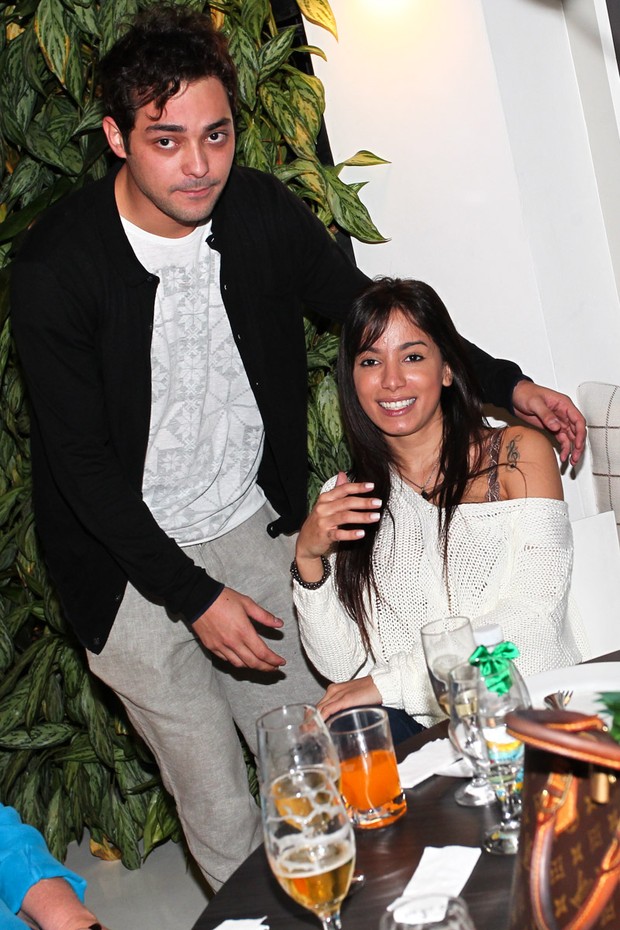Anitta e Eduardo Sterblitch (Foto: Manuela Scarpa / Foto Rio News) Anitta e Eduardo Sterblitch (Foto: Manuela Scarpa / Foto Rio News)