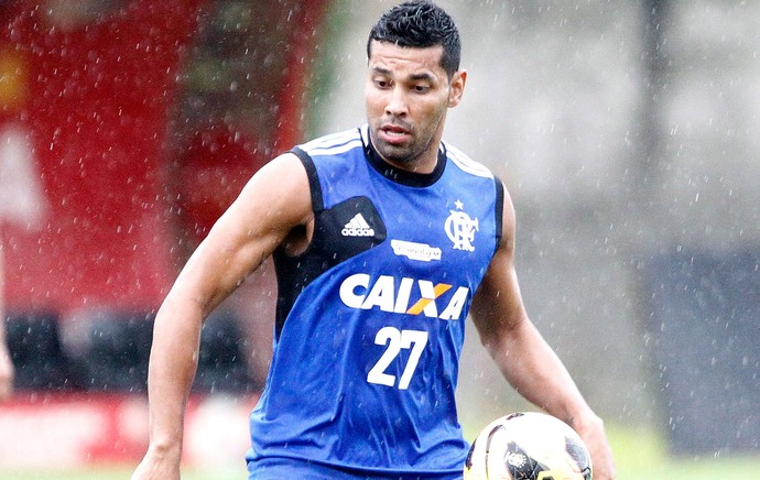 André Santos treino do Flamengo (Foto: Ivo Gonzalez / Agência O Globo)