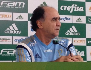 Marcelo Oliveira elogia Osorio e ignora problema extracampo do rival