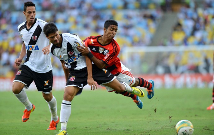 Gabriel e Pedro Ken Vasco x Flamengo (Foto: André Durão)