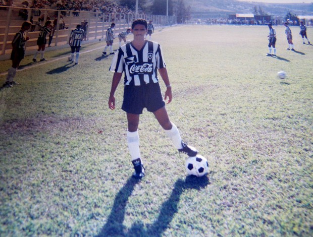 Clei, ex-jogador do Botafogo (Foto: Arquivo Pessoal) Clei, ex-jogador do Botafogo (Foto: Arquivo Pessoal)
