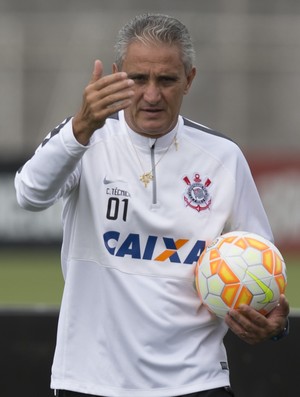 Tite gosta da vantagem de jogar depois do rival, mas não aprova