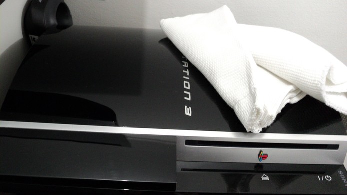 Como limpar um PS3 (Foto: Divulgação) Como limpar um PS3 (Foto: Divulgação)