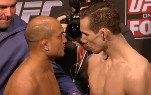 BJ Penn e Rory MacDonald se encaram na pesagem do UFC (Foto: Reprodução/Youtube) BJ Penn e Rory MacDonald se encaram na pesagem do UFC (Foto: Reprodução/Youtube)