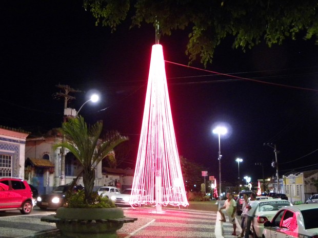 luminação de Natal em São Pedro da Aldeia, RJ (Foto: César Valente) luminação de Natal em São Pedro da Aldeia, RJ (Foto: César Valente)