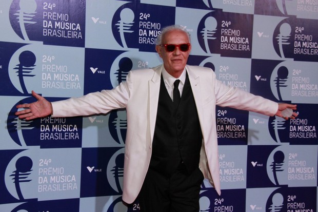 Ney Latorraca no Prêmio da Música Brasileira (Foto: Isac Luz / EGO)