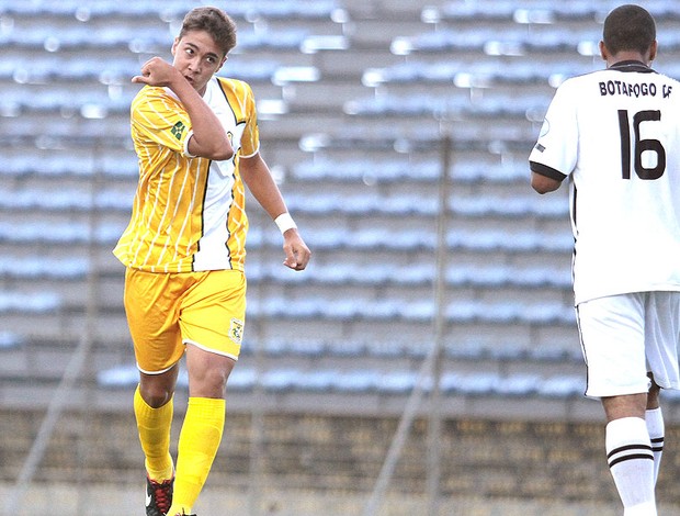 Romarinho gol Brasiliense (Foto: Claudio Bispo / Divulgação Brasiliense)