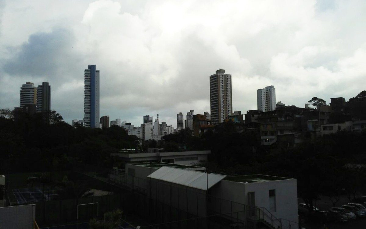 Salvador tem previsão de chuva nesta sexta-feira e no final de ... - Globo.com