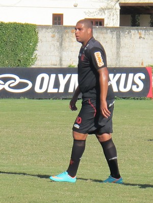 Adriano treino do Flamengo (Foto: Fred Huber / Globoesporte.com)