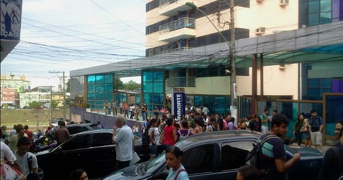 G1 Faculdade é evacuada por suspeita de vazamento de gás em Manaus