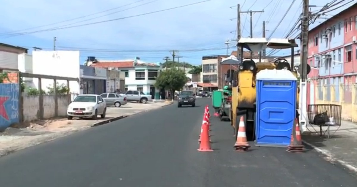 Avenida Dona Constança