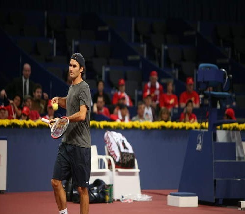 Roger Federer durante treino na Basiléia (Foto: Arquivo)