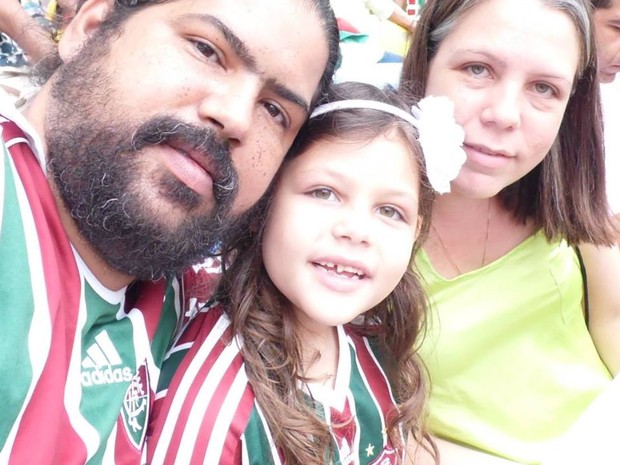 Diretor da OAB-RJ, mulher e filha foram mortos em São Gonçalo (Foto: Reprodução/ Facebook)