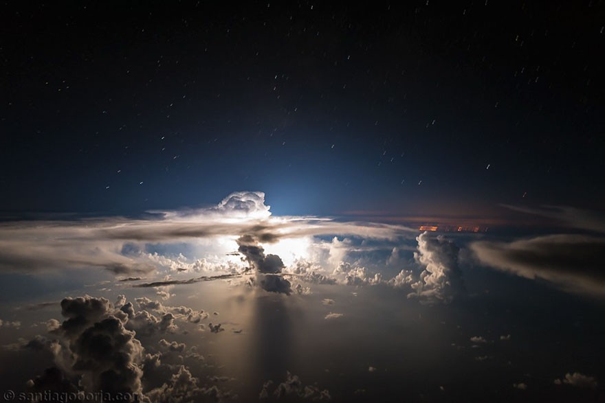 Piloto posta no seu Instagram imagens incríveis que faz enquanto voa
