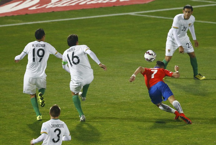 Alexis Sánchez, Chile x Bolívia Copa América (Foto: Agência Reuters)