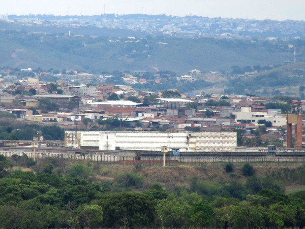 Prédio do Complexo Penitenciário da Papuda, em São Sebastião, no Distrito Federal (Foto: Alexandre Bastos/G1)