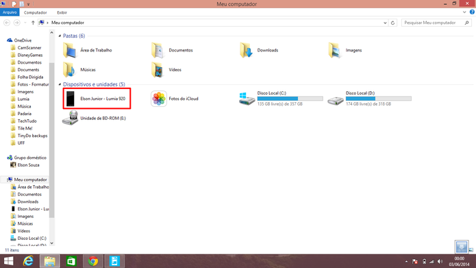 Windows Phone também oferece a opção de transferir fotos através do a Windows Explorer (Foto: Reprodução/Elson de Souza)