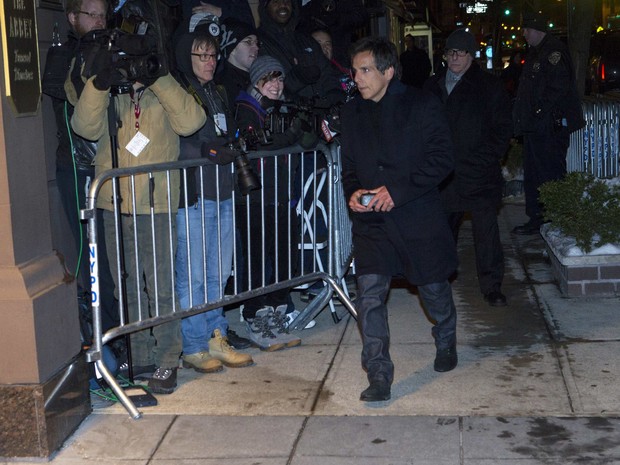 Ben Stiller no velório de Philip Seymour Hoffman em Nova York, nos Estados Unidos (Foto: Keith Bedford/ Reuters)