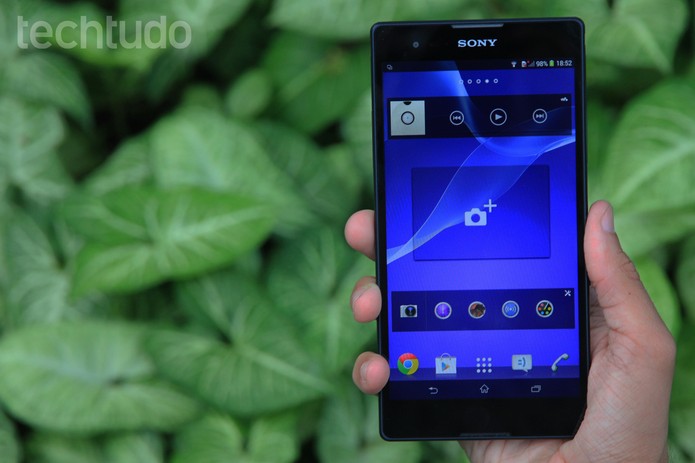 Interface principal do Xperia T2 Ultra Dual, foblet da Sony (Foto: Anna Kellen Bull/TechTudo)