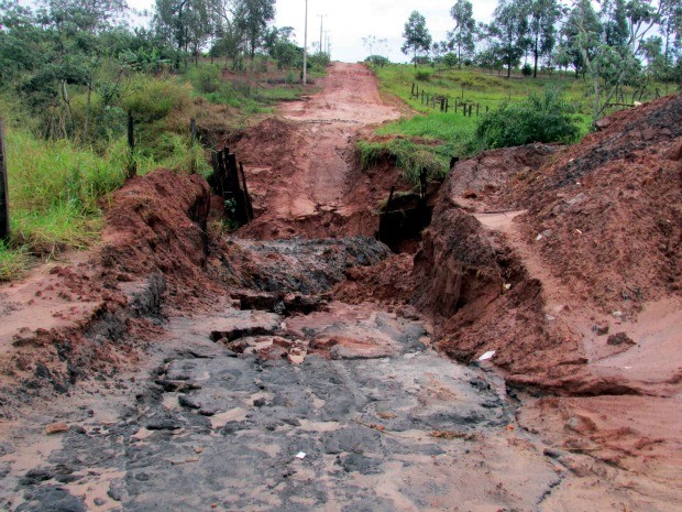 G1 Prefeitura em MS decreta emergência por conta de estragos das