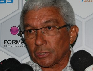 Givanildo Oliveira, técnico do Treze (Foto: Silas Batista / GloboEsporte.com/pb) Givanildo Oliveira, técnico do Treze (Foto: Silas Batista / GloboEsporte.com/pb)