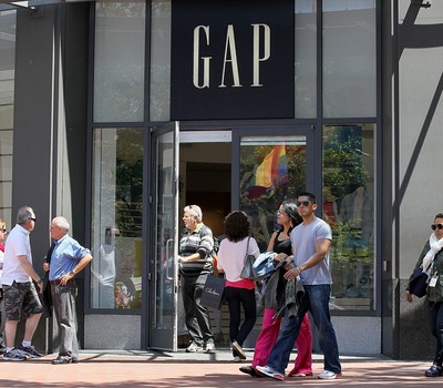 Gap inaugura em São Paulo seu primeiro outlet da América Latina - Época  Negócios