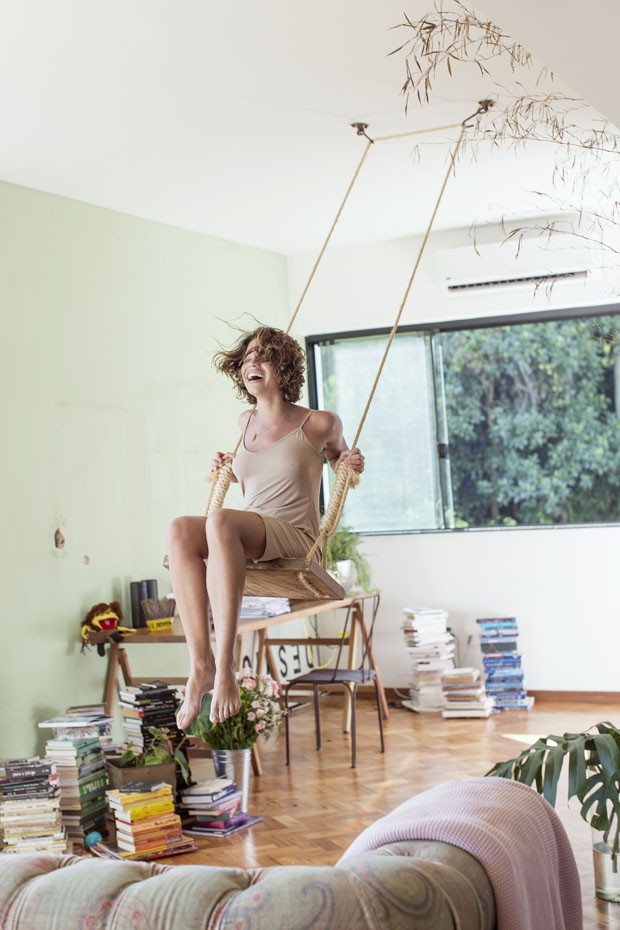 São Paulo, SP, BRASIL  13.02.2016 : Casa da atriz Bruna Linzmeyer, para a casa Vogue. (Foto: Julia Rodrigues) (Foto: Julia Rodrigues)