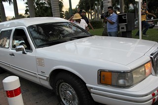 Carro funerário de Roberto Bolaños (Foto: AFP)