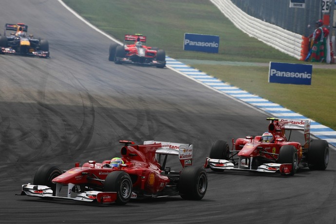 Felipe Massa e Fernando Alonso no GP da Alemanha de 2010 (Foto: Getty Images)