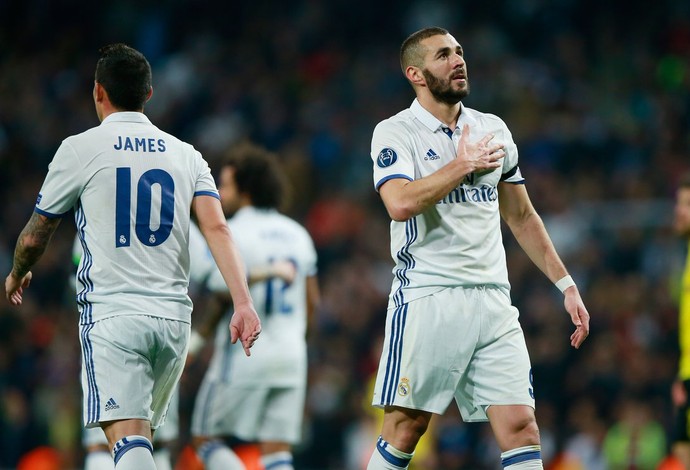 Benzema - gol - Real Madrid (Foto: Reprodução/Twitter) Benzema - gol - Real Madrid (Foto: Reprodução/Twitter)