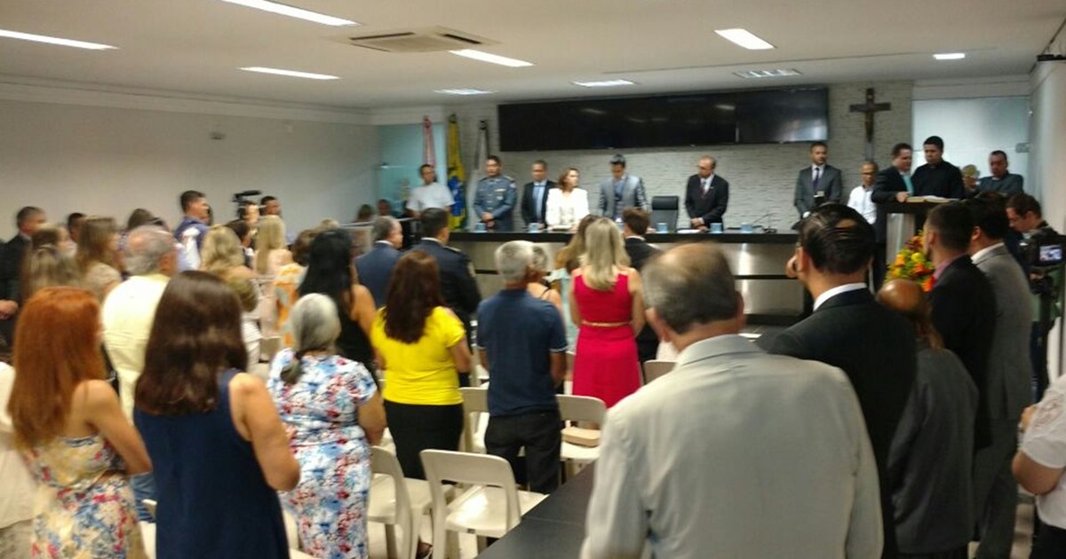 Prefeitos de Tatuí e Cerquilho assumem mandato até 2020 - Globo.com
