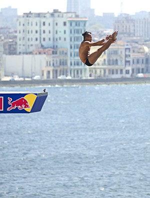 Jucelino Junior Mundial de Saltos (Foto: Camilo Rozo/Red Bull Content Pool)