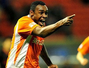 Obina Shandong Luneng (Foto: Reprodução)