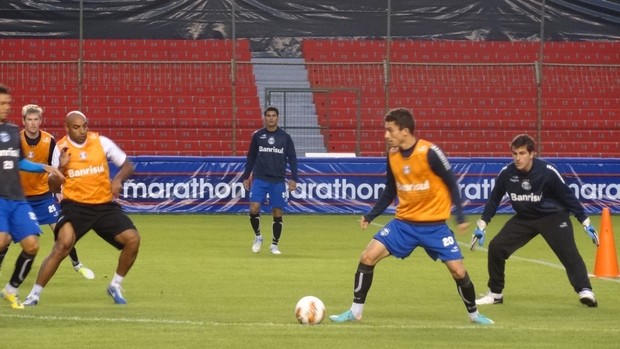 grêmio quito treino casa blanca (Foto: Hector Werlang/Globoesporte.com)