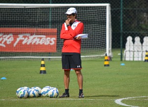Milton Cruz São Paulo (Foto: Site oficial do SPFC)