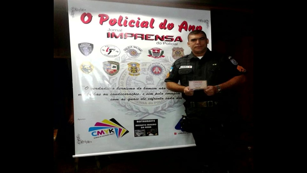 Sargento PM Oliveira, tido como duro no combate ao crime: para o tráfico, era o Sobrancelhudo, que recebia propina de R$ 1 mil semanais (Foto: Reprodução/TV Globo)